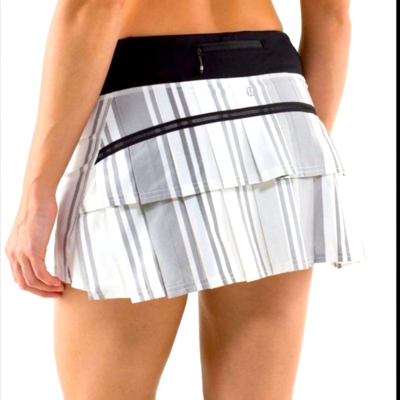 Lululemon Run:Pace Setter Pleated Tennis Skort/Skirt Groovy Striped Gray&White-6 - Picture 5 of 11